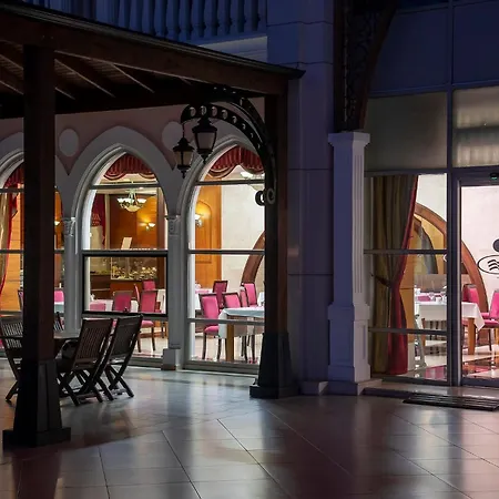 Crowne Plaza By Ihg 5* Antalya